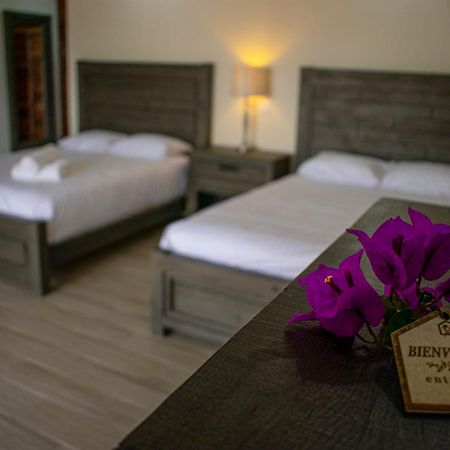 Entrevalle Hotel Boutique Вальє-де-Гуадалупе Номер фото